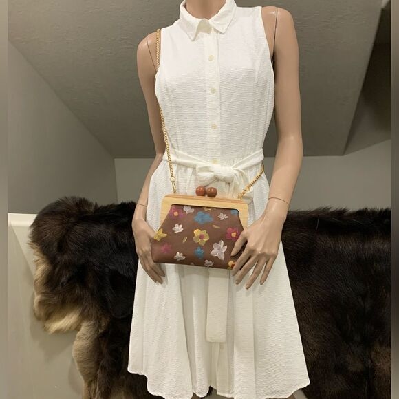 Genuine Leather Hand Painted Floral, Wooden Frame Bag/Crossbody & Small Purse - Picture 4 of 16